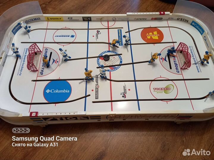 Настольный хоккей 