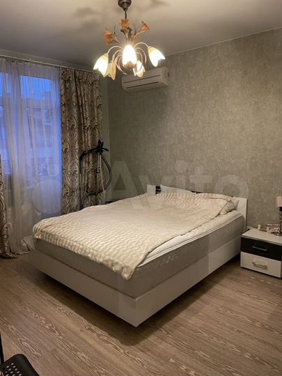 2-к. квартира, 65 м², 6/8 эт.