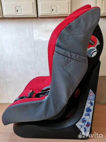 Автокресло Chicco Artsana Universal 9-18 кг