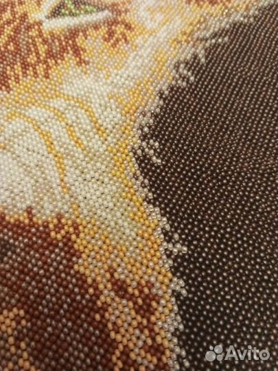 Картина вышитая бисером