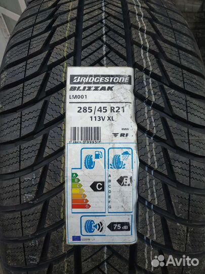 Bridgestone Blizzak LM-001 285/45 R21 113V