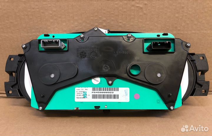 Комбинация приборов LADA Largus. 8450000922