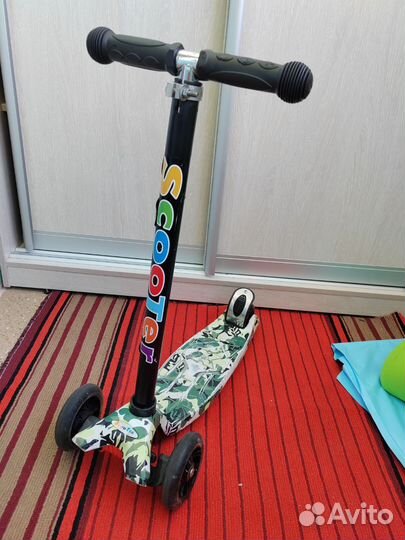 Самокат детский трехколесный