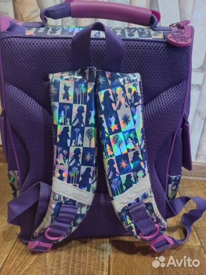Портфель школьный для девочки