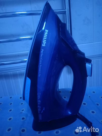 Продам утюг на запчасти