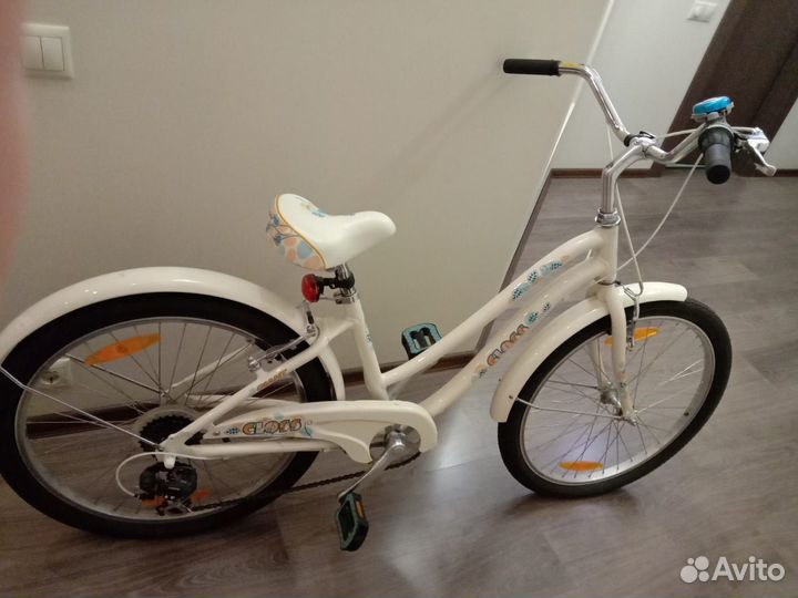 Велосипед женский или подростковый