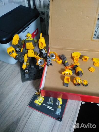 Трансформер Бамблби конструктор