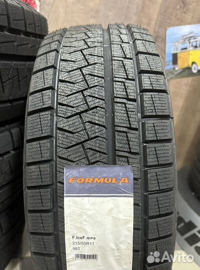 Pirelli Formula Ice FR 215/55 R17