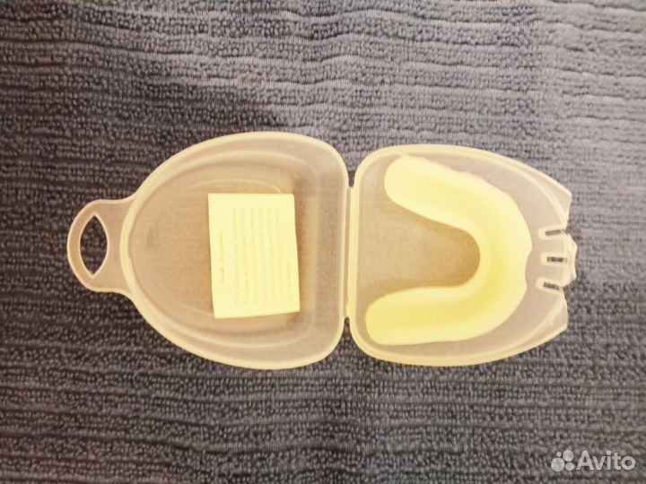 Капа боксерская