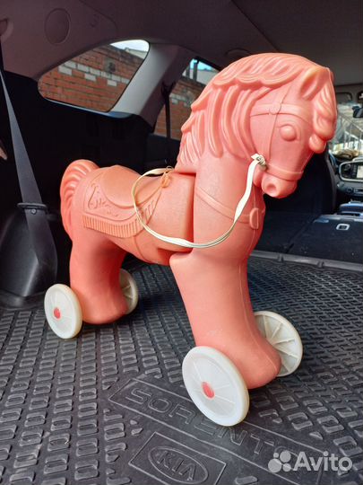 Лошадка-каталка СССР