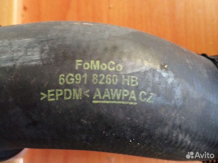 Патрубок системы охлаждения на Volvo Xc60, S80 3,0