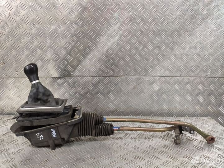 Кулиса Audi A4 B6 2.0
