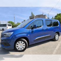 Opel Combo Life 1.5 AT, 2020, 53 000 км, с пробегом, цена 2 242 000 руб.