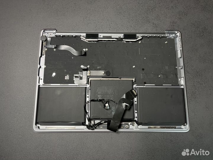 Топкейс MacBook Pro 13