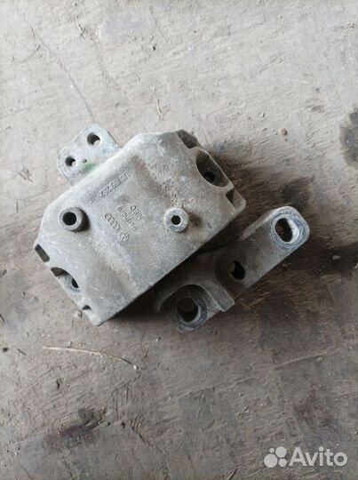 Подушка двигателя Audi Volkswagen 1J0199262BF