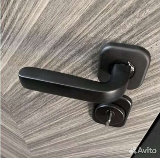 Дверь входная