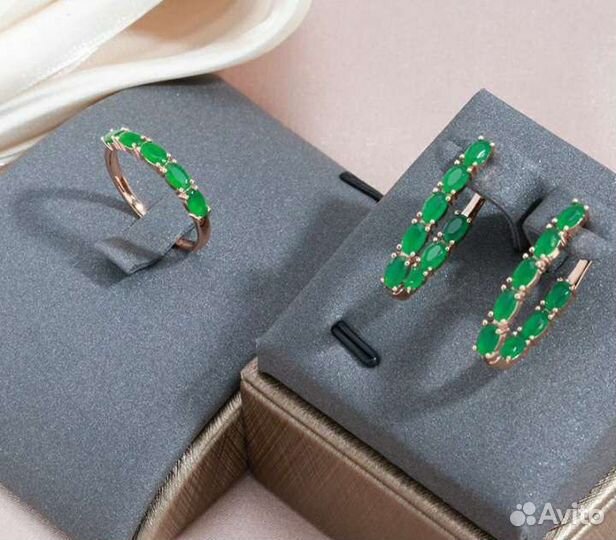 Набор бижутерии