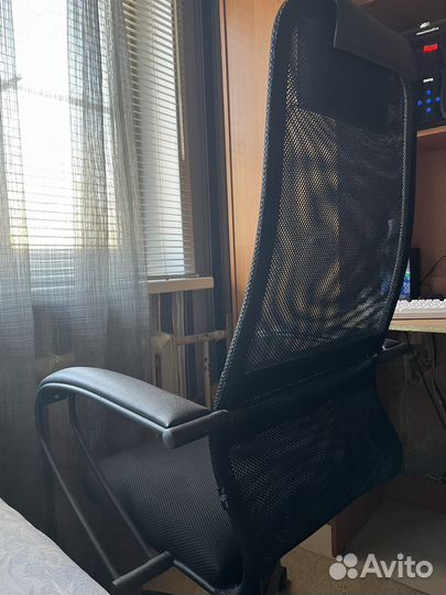 Офисное кресло сетка