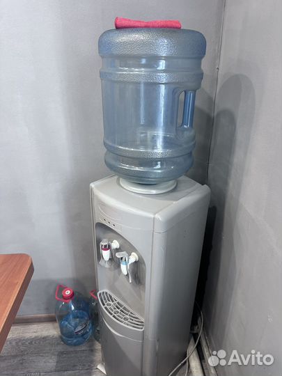 Кулер для воды
