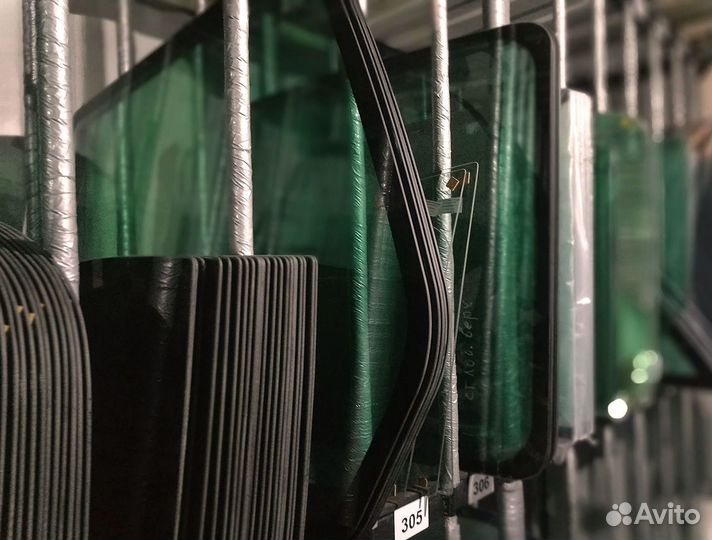 Стекло кабины xcmg XR130E