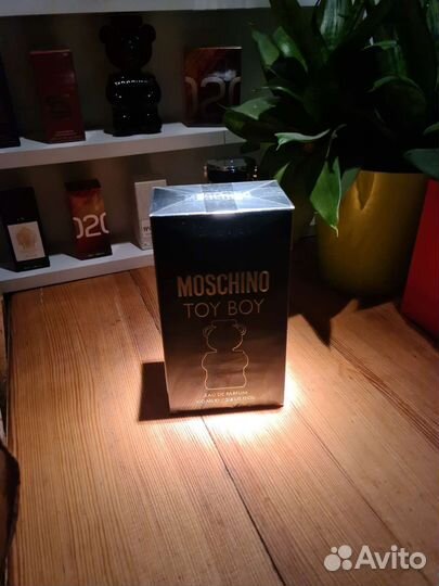 Moschino toy boy 100 ml. Москино. Медведь