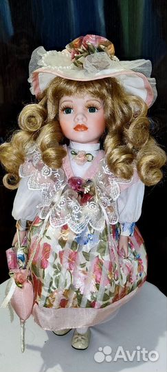 Кукла фарфоровая remeco collection