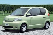 Toyota Porte NP10 (2004—2012) Минивэн