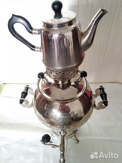 Чайник из мельхиора и электрический самовар