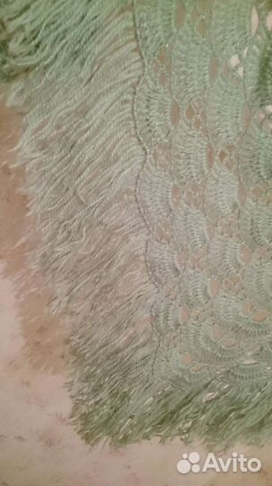 Шерстяная шаль