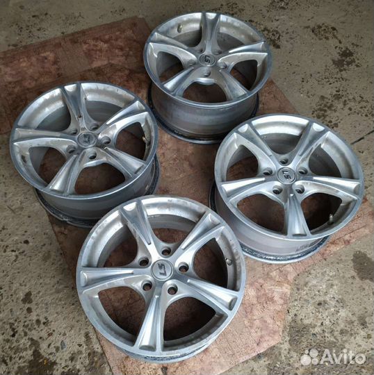 Литые диски 16 радиус