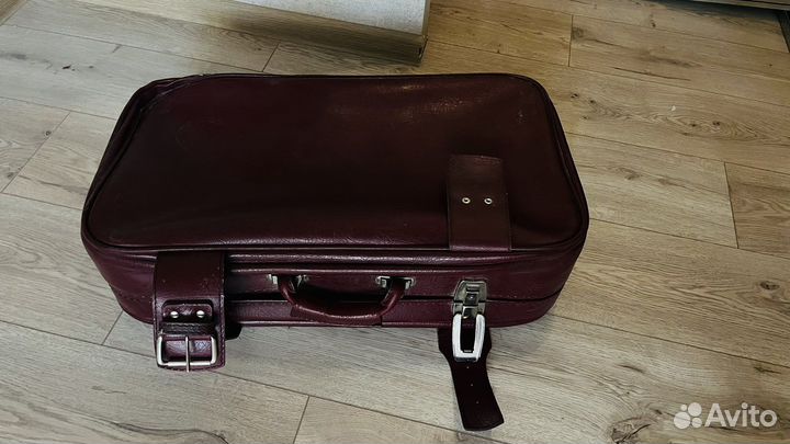 Чемоданы времен СССР