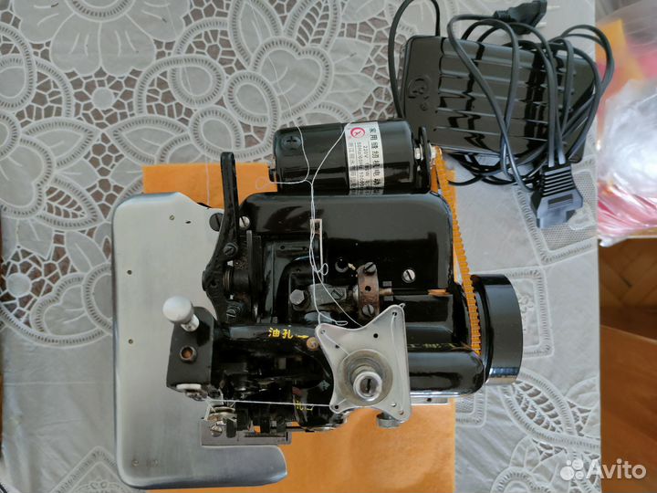 Продам оверлок