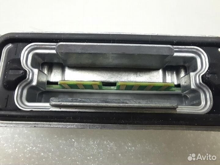 Блок розжига фары правой range rover 4 L90020948