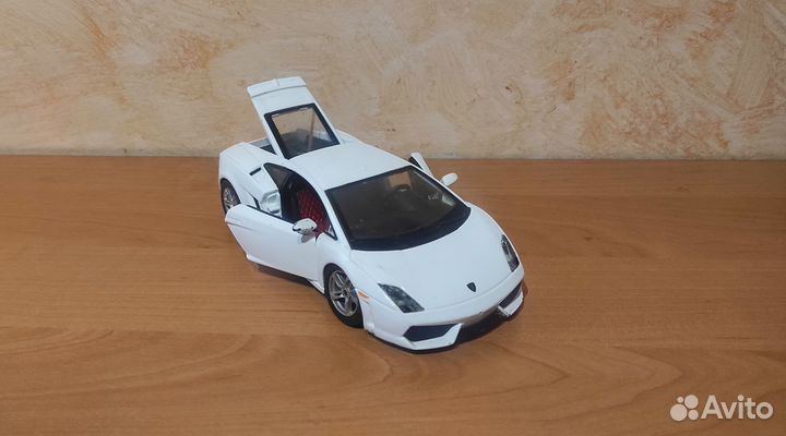 Lamborghini Gallardo 1:24 Maisto