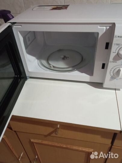 Микроволновая печь Midea
