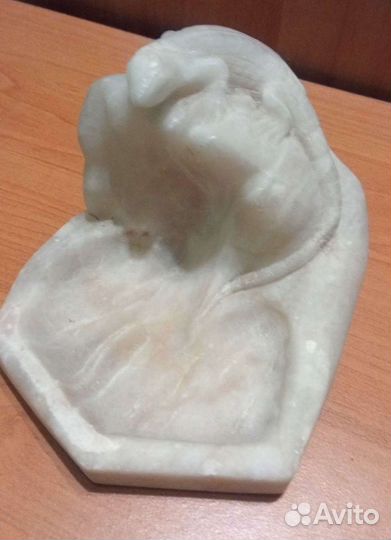 Мраморная пепельница