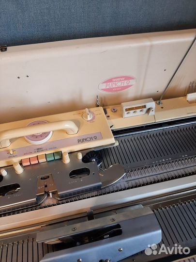 Вязальная машина Brother 260