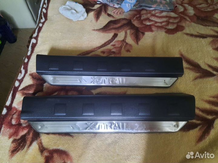 Накладки на пороги nissan x trail