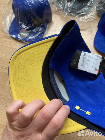 Бейсболка under armour
