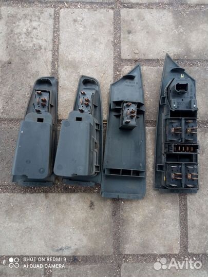 Комплект кнопок стеклоподьемника от Ауди а-8 д-2