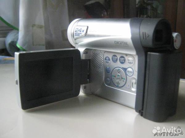 Цифровая видеокамера Panasonic NV-GS11GC-S