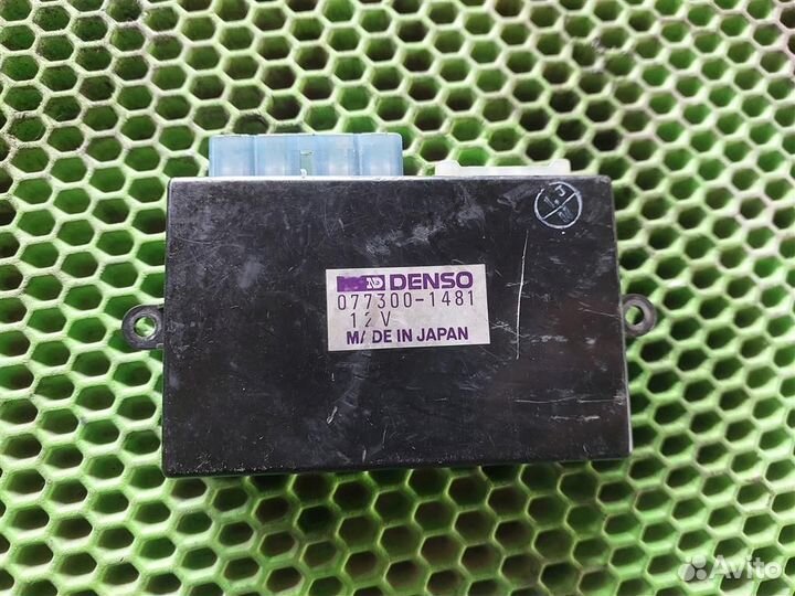 Блок управления климатической установкой Toyota V