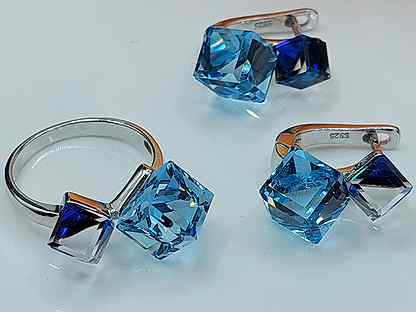 Серебряный комплект с кристаллом swarovski