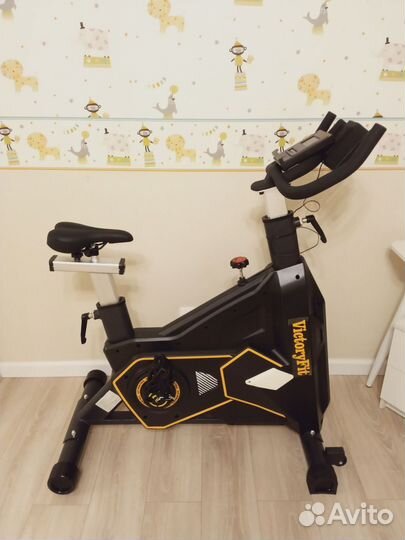 Велотренажер спин байк новый
