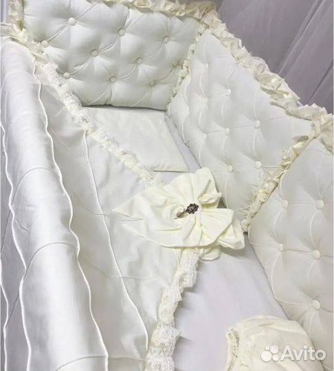 Комплект в детскую кроватку