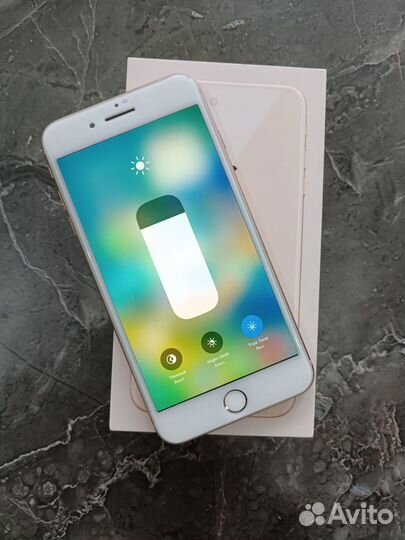 iPhone 8 Plus, 64 ГБ
