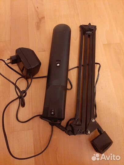 Настольный светильник