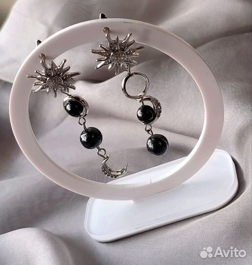 Ассиметричные серьги женские жемчуг хлопковый