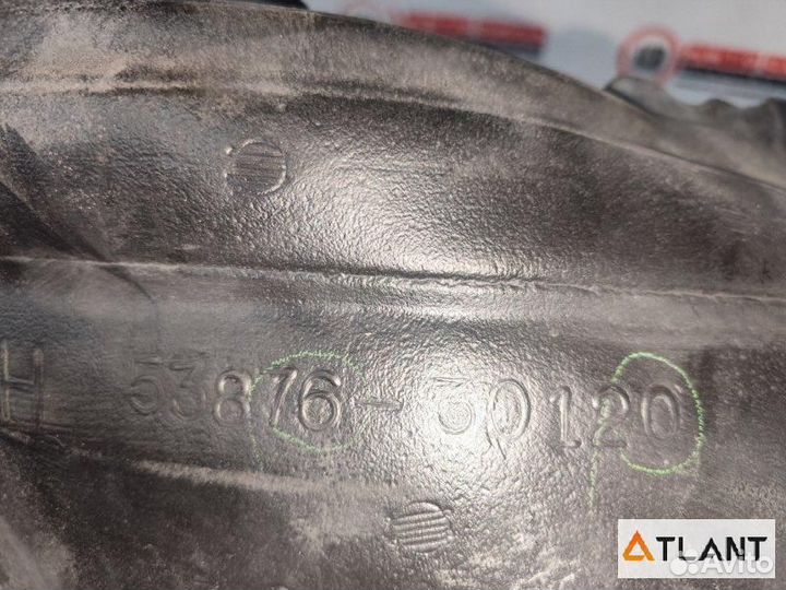 Подкрылок передний левый toyota crown