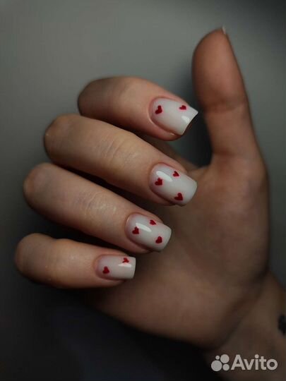 Маникюр / Педикюр Мастер маникюра